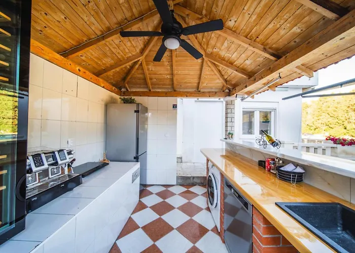 Apartament Mirakul