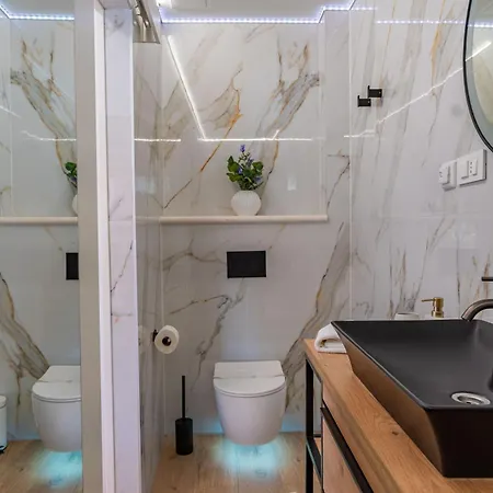 Mirakul 科尔丘拉